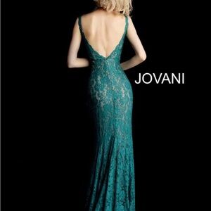 Beautiful emerald green dress
